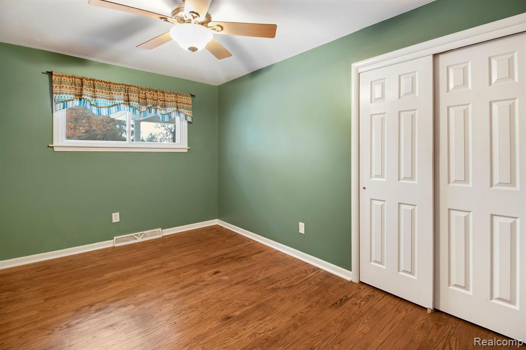 796 COLLIER Road, Auburn Hills, MI 48326 — Photo 19