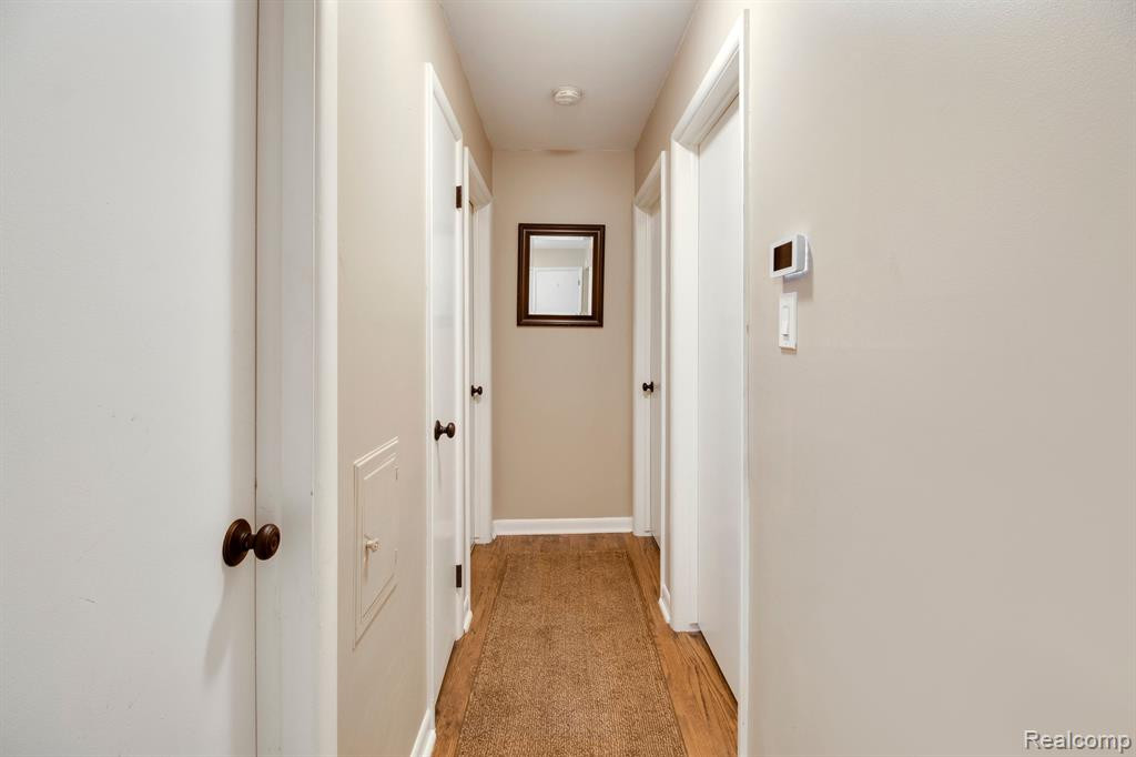 796 COLLIER Road, Auburn Hills, MI 48326 — Photo 22