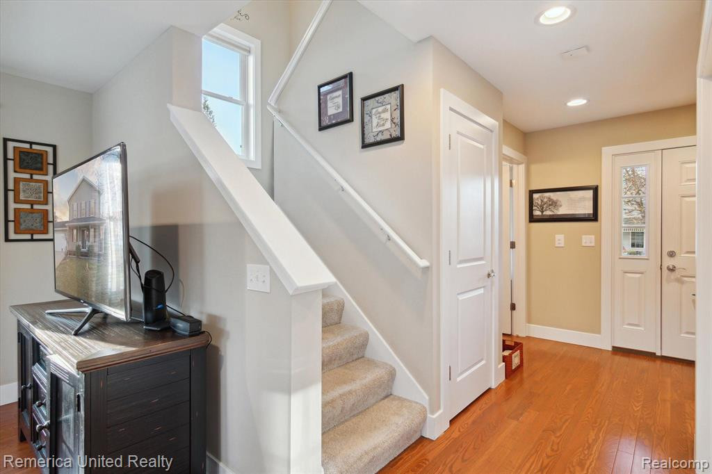 7416 LONGWORTH Drive, Brighton, MI 48116 — Photo 10