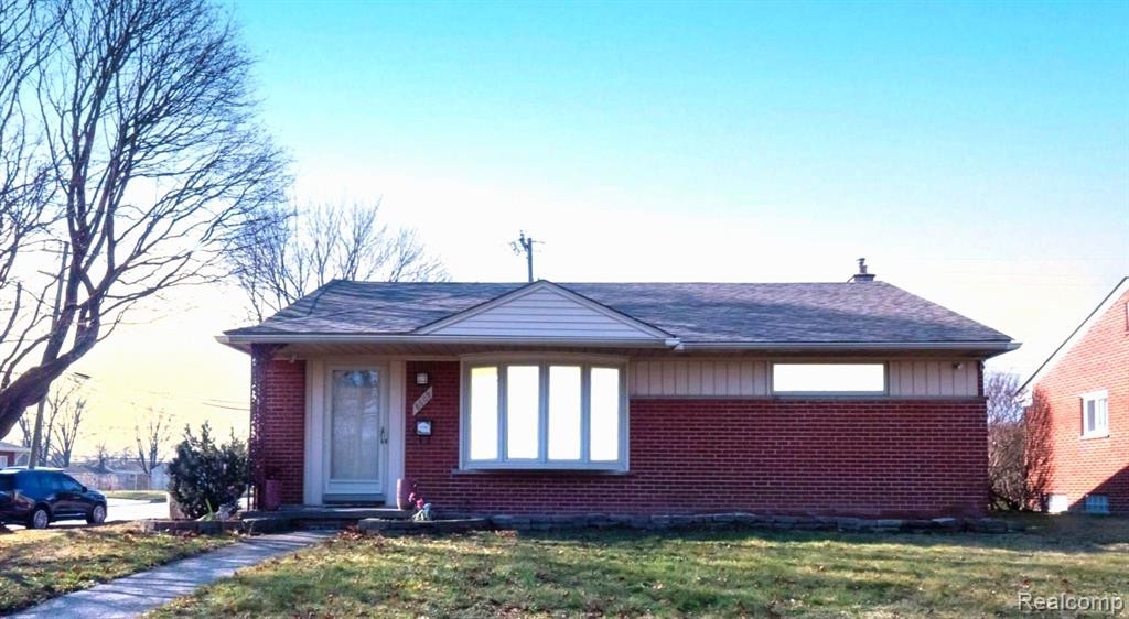 8609 Whitefield Street, Dearborn Heights, MI 48127 — Photo 2