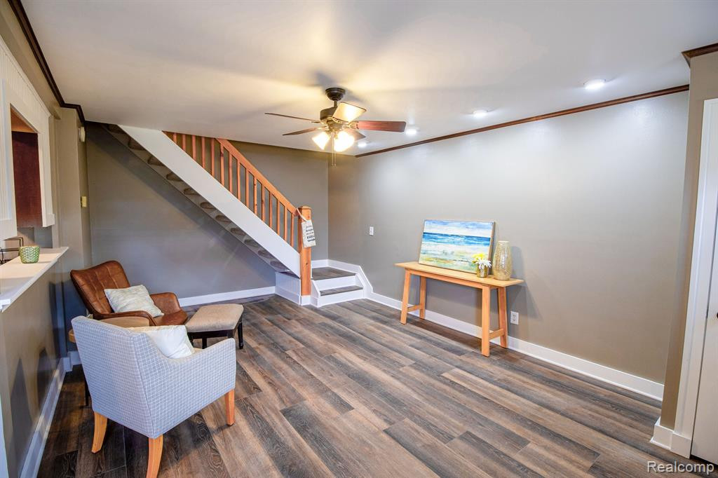 1663 WINGATE Boulevard, Ypsilanti, MI 48198 — Photo 4