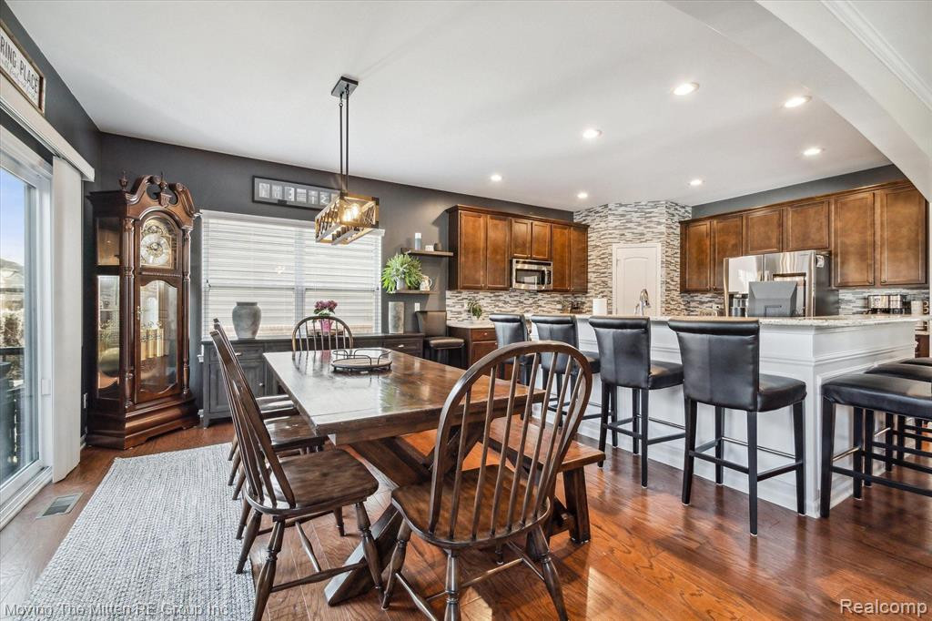 49658 DIVISION Street, Canton, MI 48188 — Photo 9