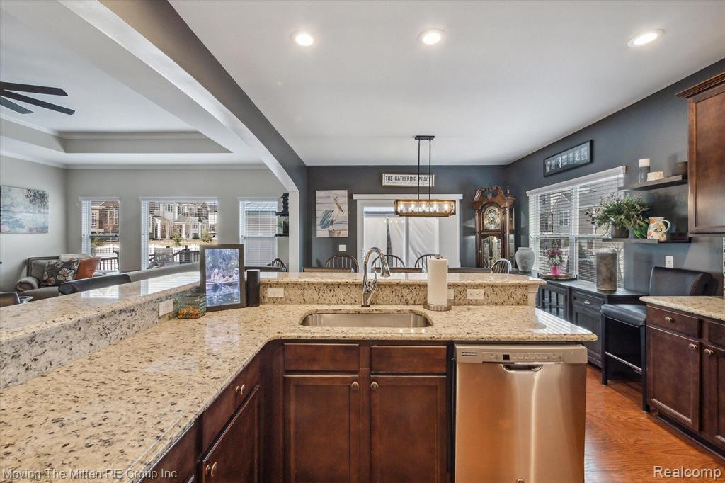 49658 DIVISION Street, Canton, MI 48188 — Photo 14