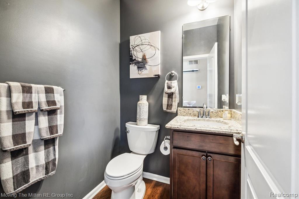 49658 DIVISION Street, Canton, MI 48188 — Photo 17
