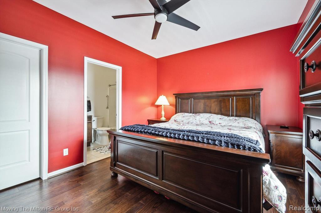 49658 DIVISION Street, Canton, MI 48188 — Photo 19