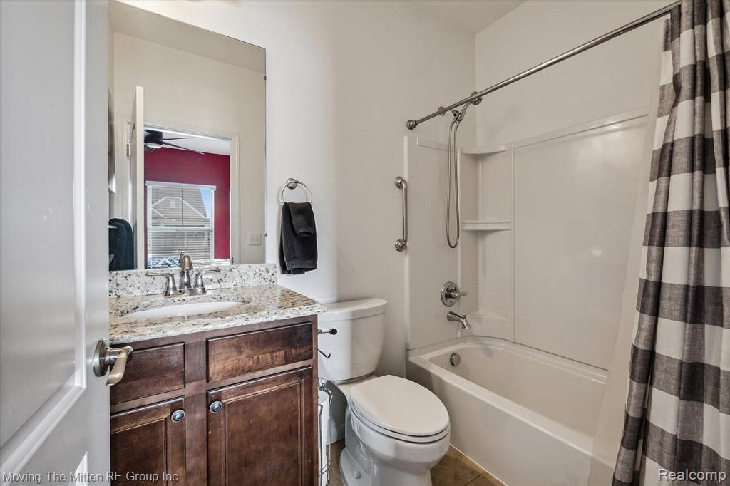 49658 DIVISION Street, Canton, MI 48188 — Photo 20