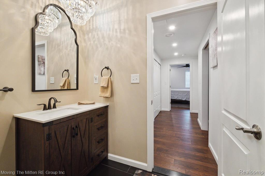 49658 DIVISION Street, Canton, MI 48188 — Photo 30