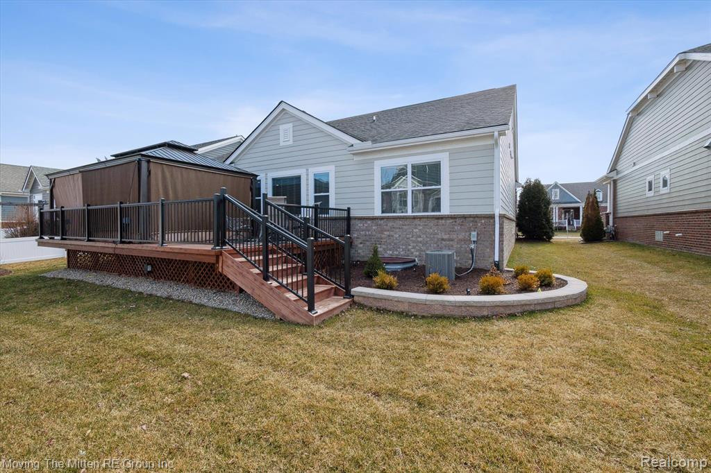 49658 DIVISION Street, Canton, MI 48188 — Photo 44
