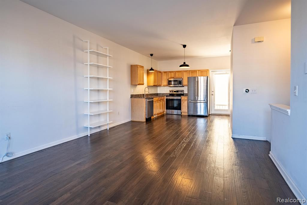 5561 BRUSH Street, Detroit, MI 48202 — Photo 8