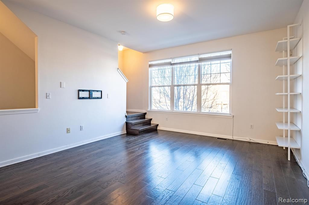 5561 BRUSH Street, Detroit, MI 48202 — Photo 9