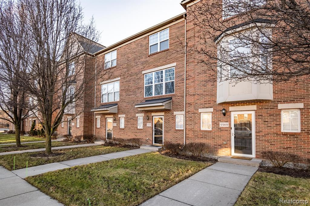 5561 BRUSH Street, Detroit, MI 48202 — Photo 24