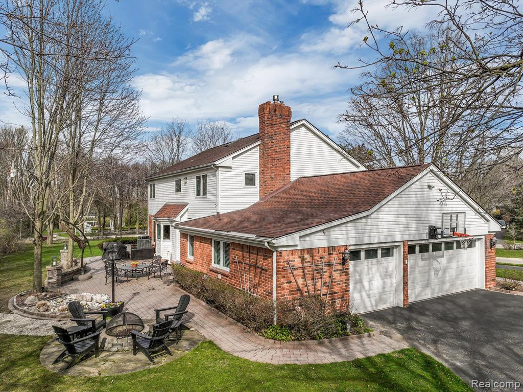 932 Adams Castle Drive, Bloomfield Hills, MI 48304 — Photo 7