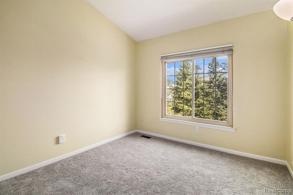 5608 LE BLANC Avenue, Ann Arbor, MI 48103 — Photo 16