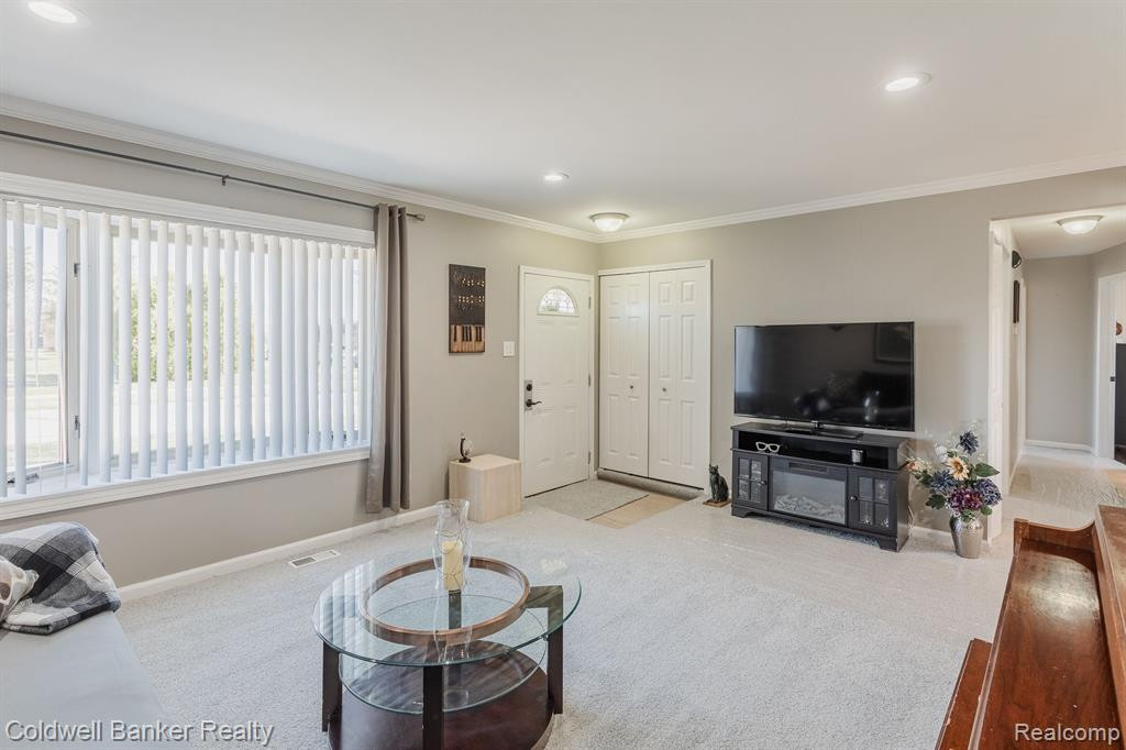 42319 ADDISON Avenue, Canton, MI 48187 — Photo 8