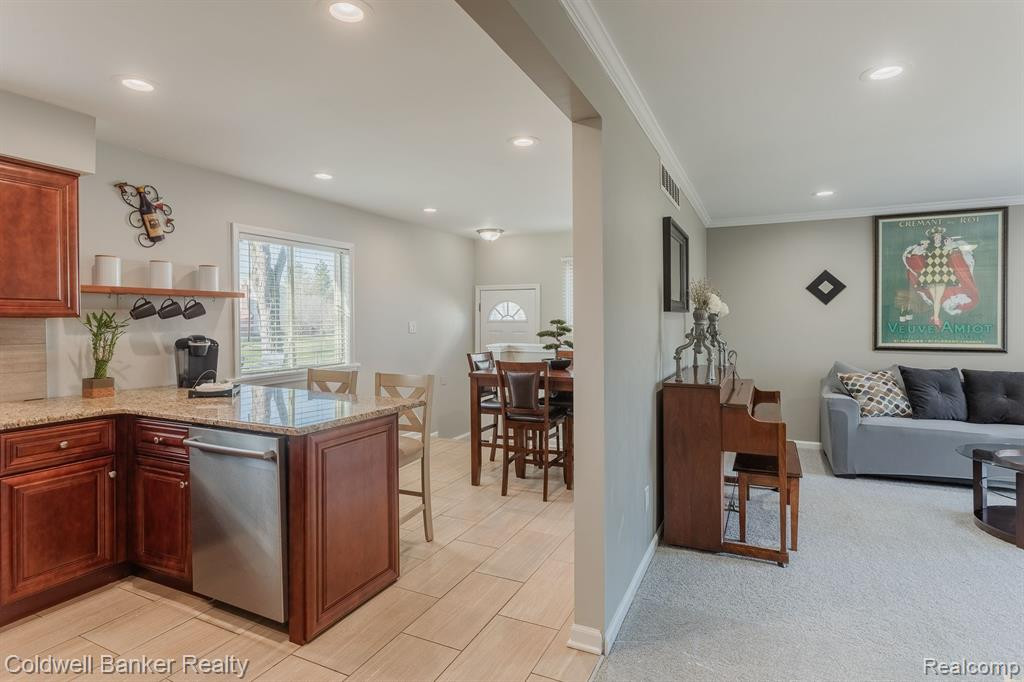 42319 ADDISON Avenue, Canton, MI 48187 — Photo 9