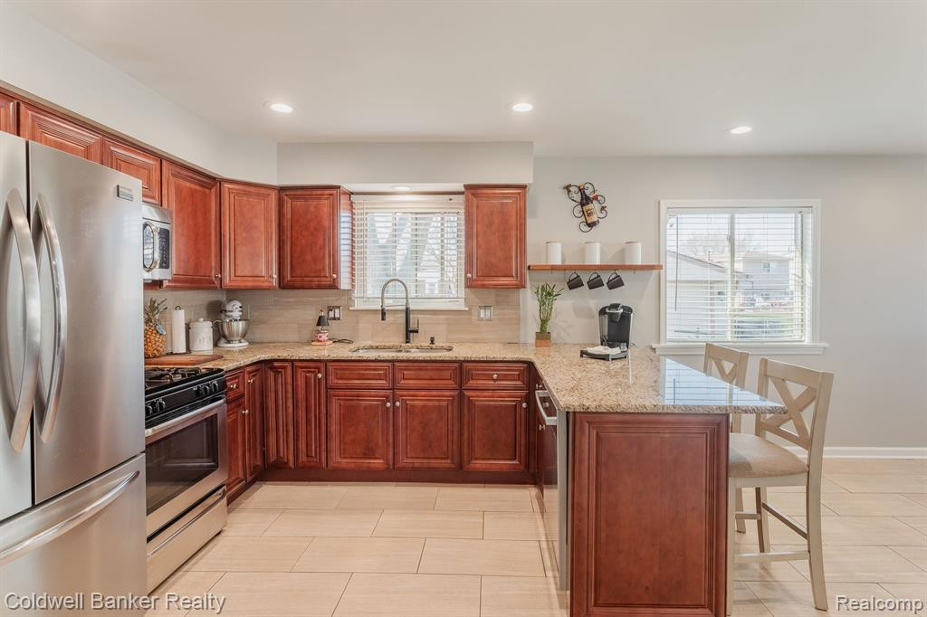 42319 ADDISON Avenue, Canton, MI 48187 — Photo 10