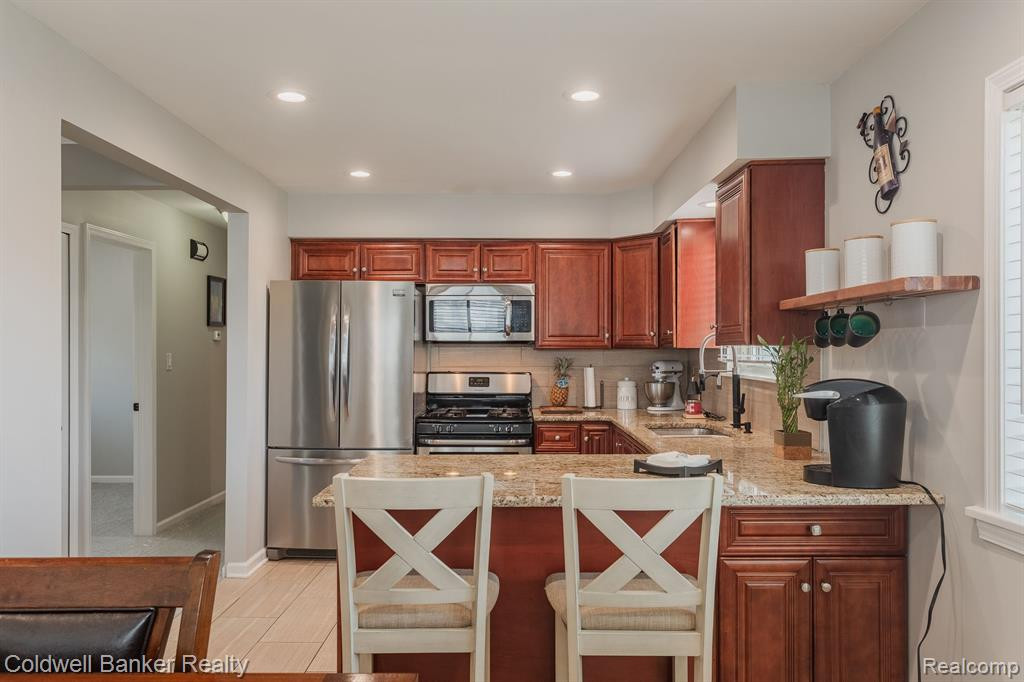 42319 ADDISON Avenue, Canton, MI 48187 — Photo 11