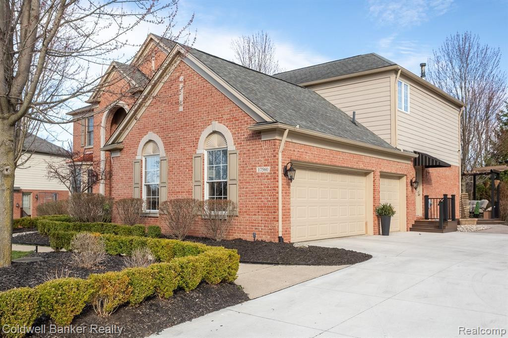 17560 WHITE PINE Court, Northville, MI 48168 — Photo 5