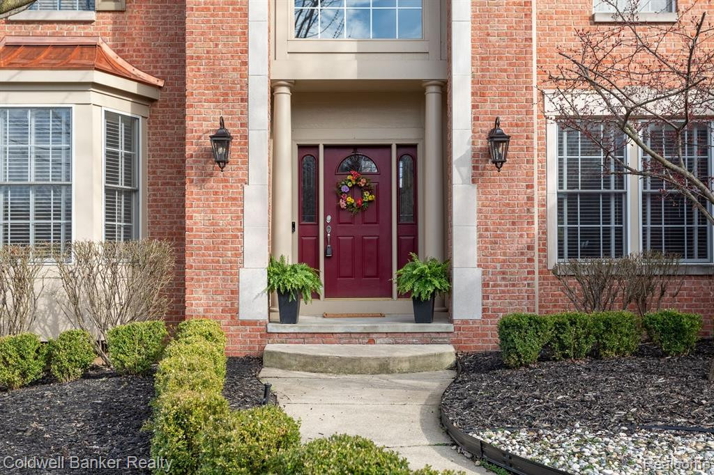 17560 WHITE PINE Court, Northville, MI 48168 — Photo 6