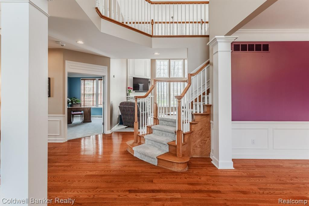 17560 WHITE PINE Court, Northville, MI 48168 — Photo 9