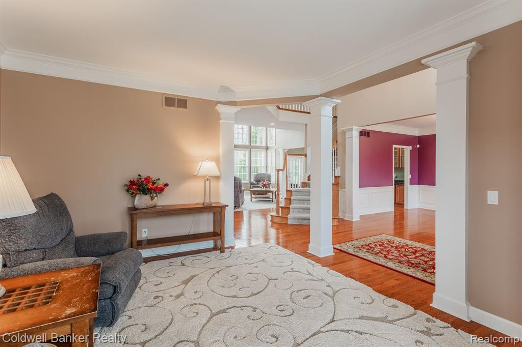 17560 WHITE PINE Court, Northville, MI 48168 — Photo 11