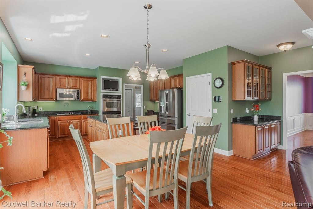 17560 WHITE PINE Court, Northville, MI 48168 — Photo 21