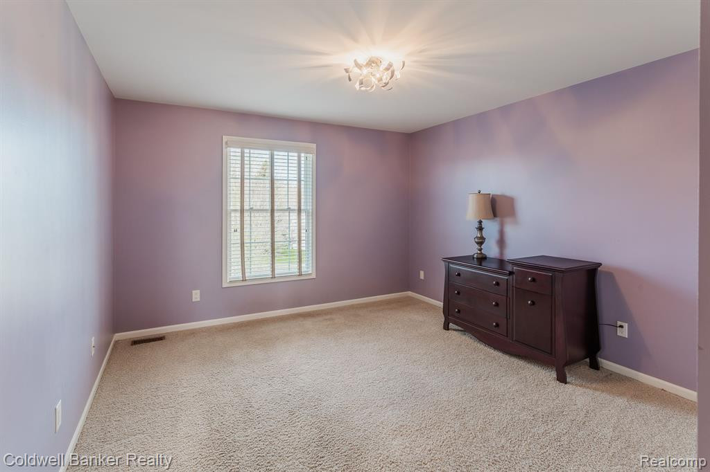 17560 WHITE PINE Court, Northville, MI 48168 — Photo 35