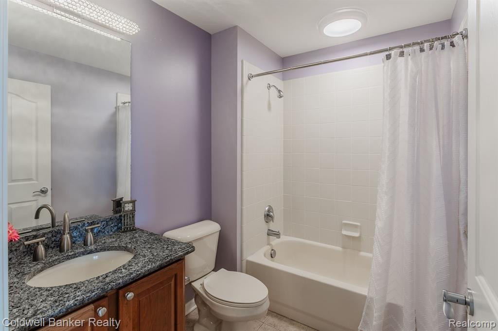 17560 WHITE PINE Court, Northville, MI 48168 — Photo 36