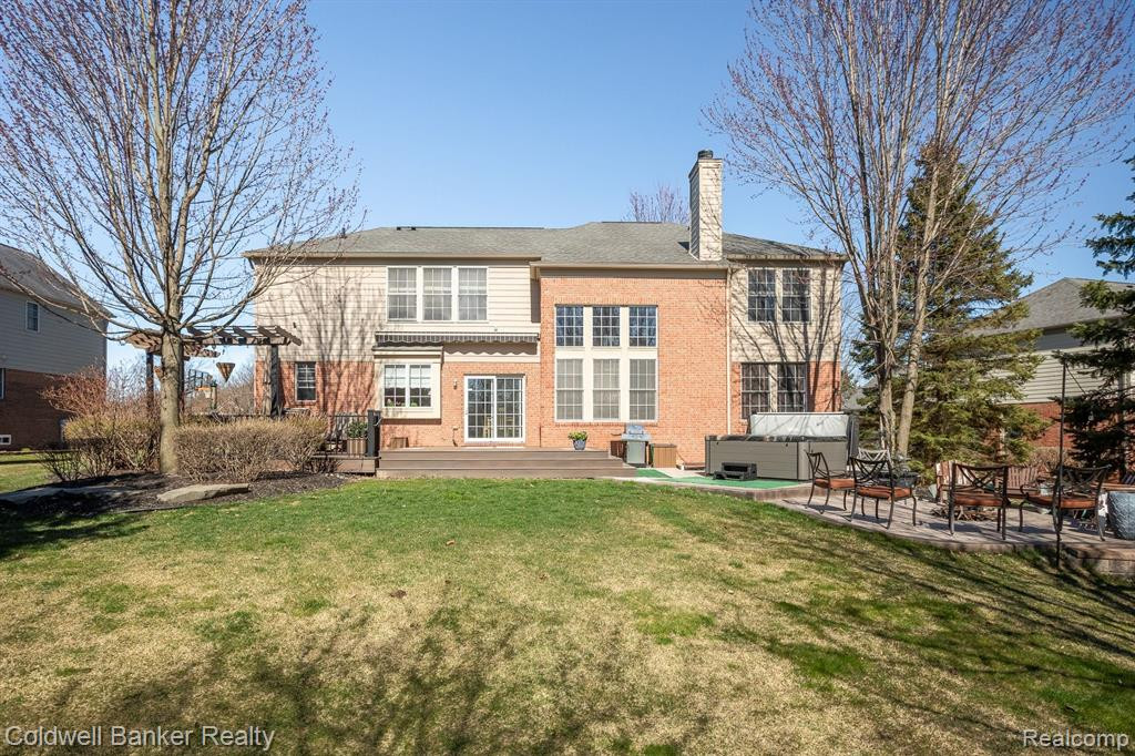 17560 WHITE PINE Court, Northville, MI 48168 — Photo 52