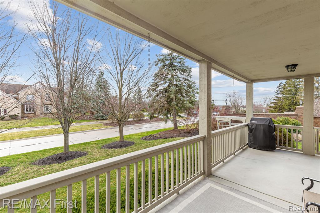 53733 REGENCY HILLS, Shelby Twp, MI 48316 — Photo 5