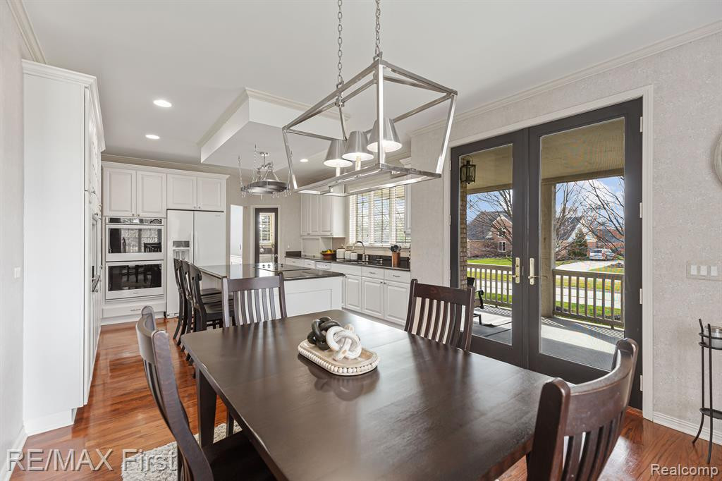 53733 REGENCY HILLS, Shelby Twp, MI 48316 — Photo 17