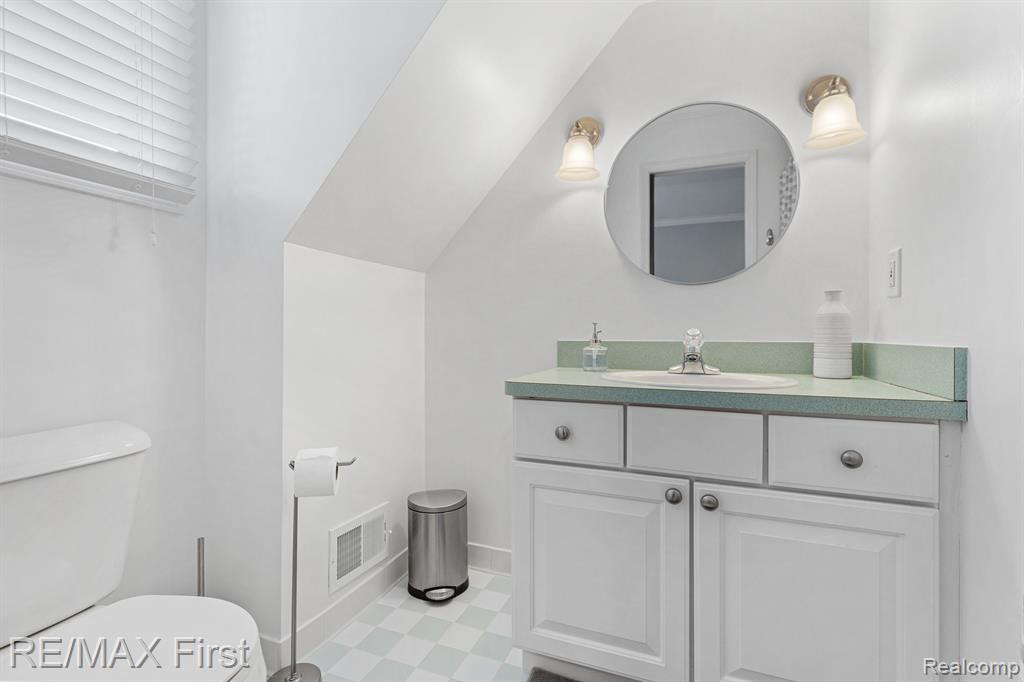 53733 REGENCY HILLS, Shelby Twp, MI 48316 — Photo 35