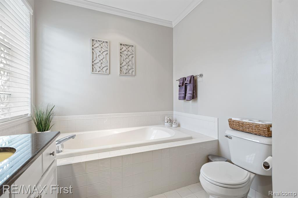 53733 REGENCY HILLS, Shelby Twp, MI 48316 — Photo 39