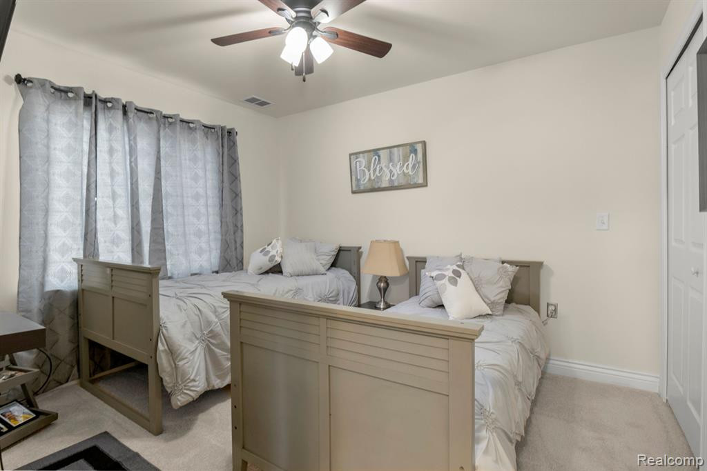 6580 N WAVERLY Street, Dearborn Heights, MI 48127 — Photo 30
