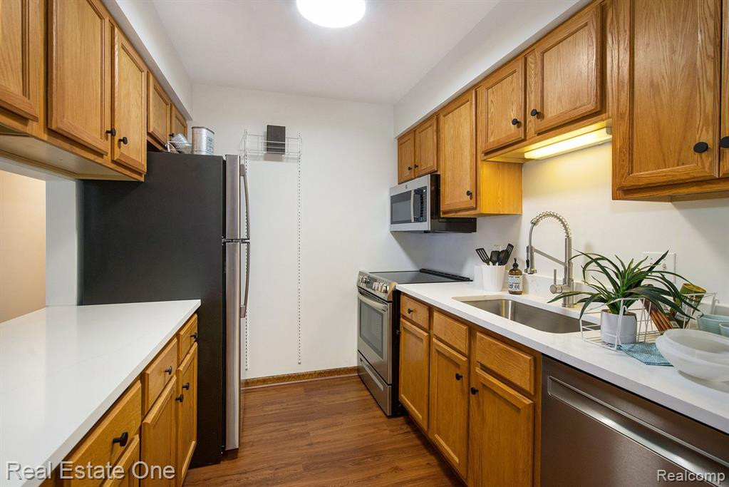 2658 STADIUM VIEW Drive, 7, Ypsilanti, MI 48197 — Photo 7