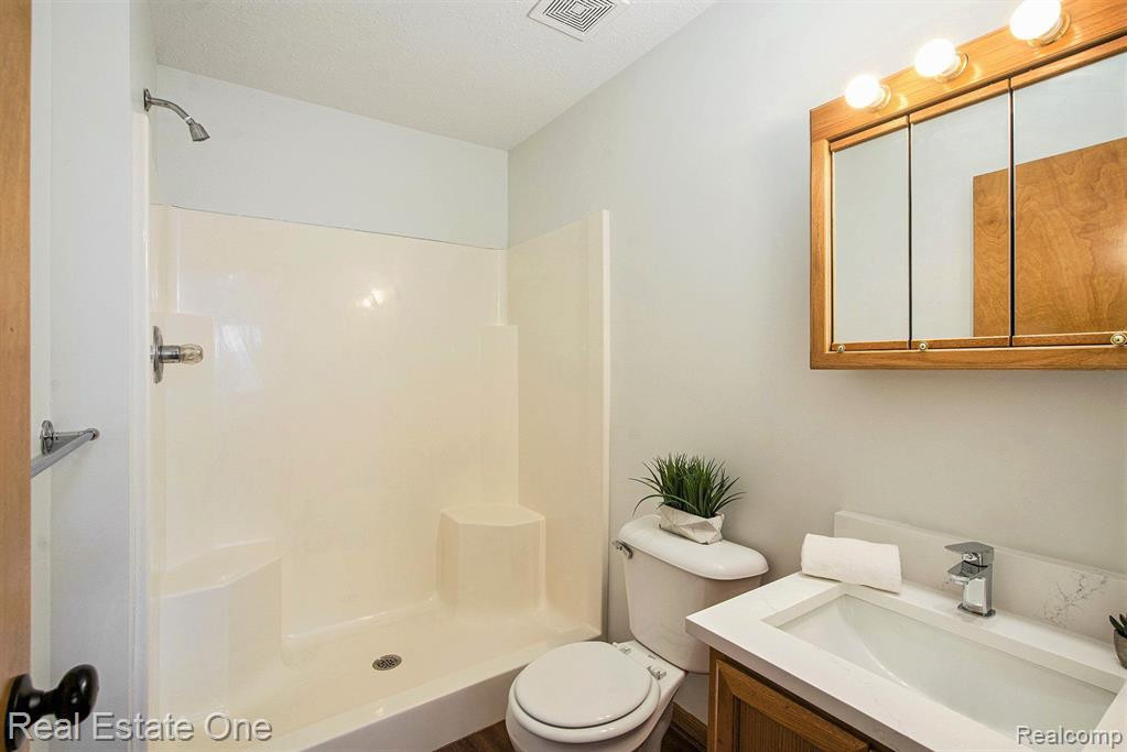 2658 STADIUM VIEW Drive, 7, Ypsilanti, MI 48197 — Photo 9