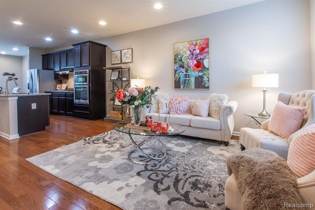 863 Barclay Circle, Rochester Hills, MI 48307 — Photo 4