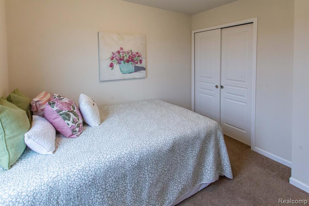 863 Barclay Circle, Rochester Hills, MI 48307 — Photo 27