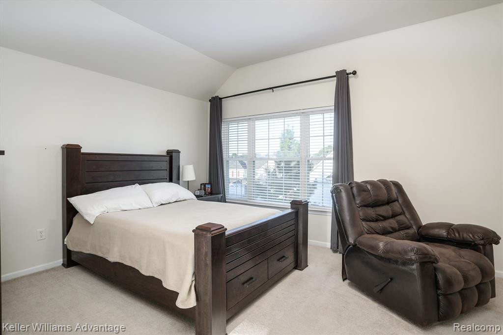29274 DOUGLAS Drive, Novi, MI 48377 — Photo 14