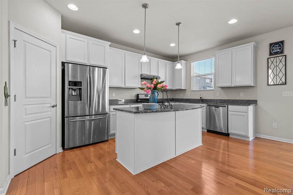 42608 Laird Lane, Canton, MI 48187 — Photo 12