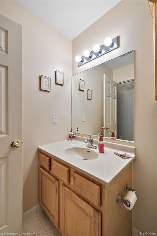 1105 Saratoga Boulevard, 3, Walled Lake, MI 48390 — Photo 27