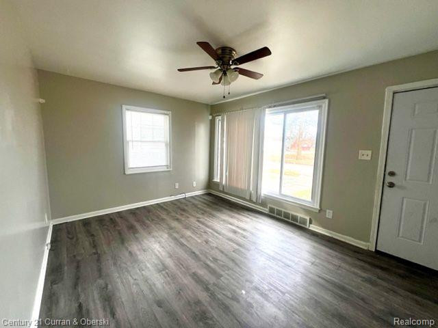 5885 WESTWOOD Street, Detroit, MI 48228 — Photo 3