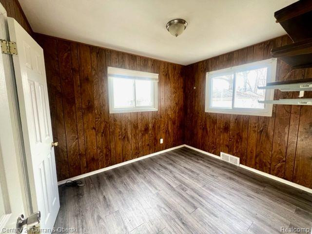 5885 WESTWOOD Street, Detroit, MI 48228 — Photo 5