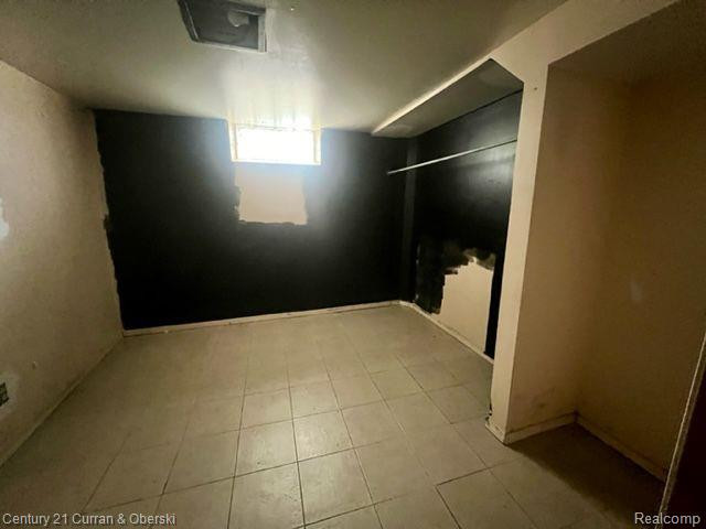5885 WESTWOOD Street, Detroit, MI 48228 — Photo 13