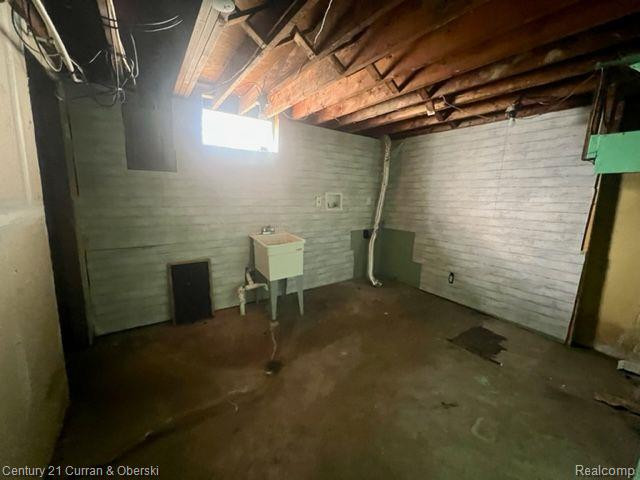 5885 WESTWOOD Street, Detroit, MI 48228 — Photo 14