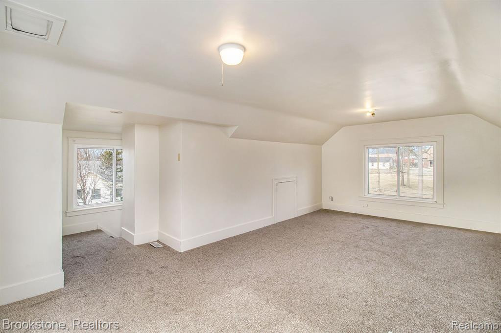 6644 AUBURN Road, Utica, MI 48317 — Photo 16