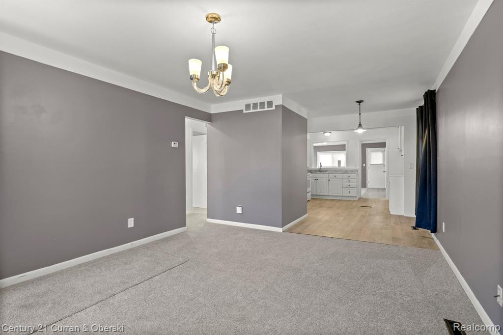 4632 FLEMING Street, Dearborn Heights, MI 48125 — Photo 8