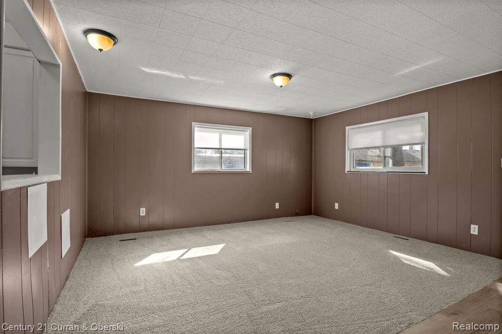 4632 FLEMING Street, Dearborn Heights, MI 48125 — Photo 17