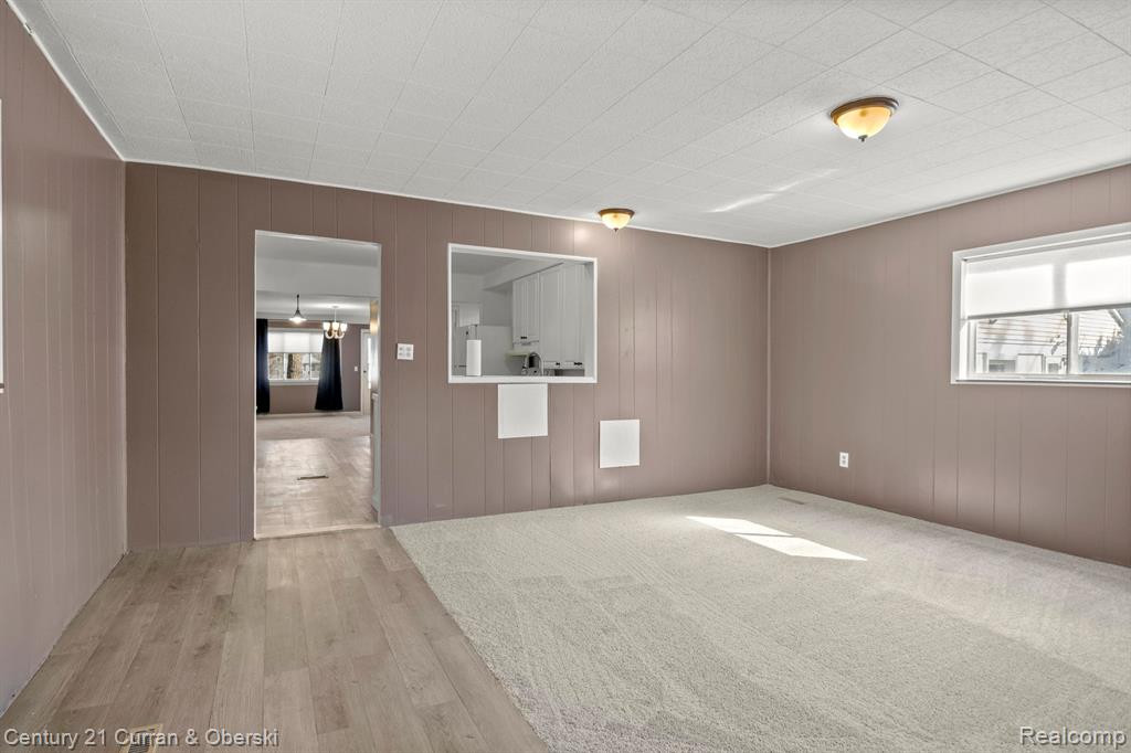 4632 FLEMING Street, Dearborn Heights, MI 48125 — Photo 18