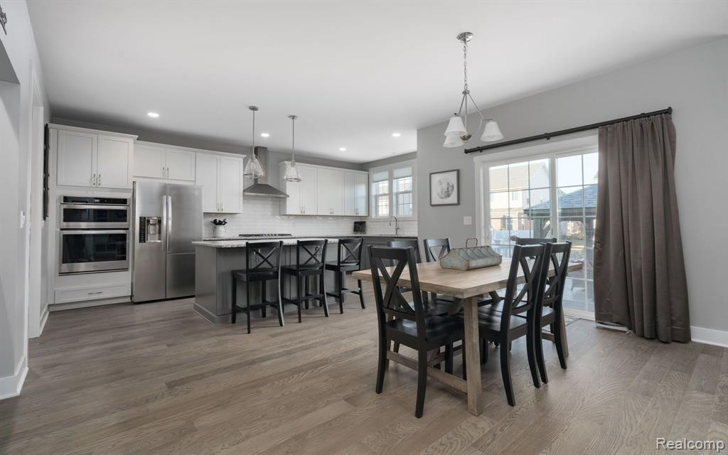 50614 MAYWOOD Drive, Canton, MI 48188 — Photo 8